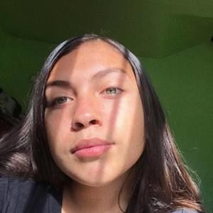 Meet your Posher, Isis